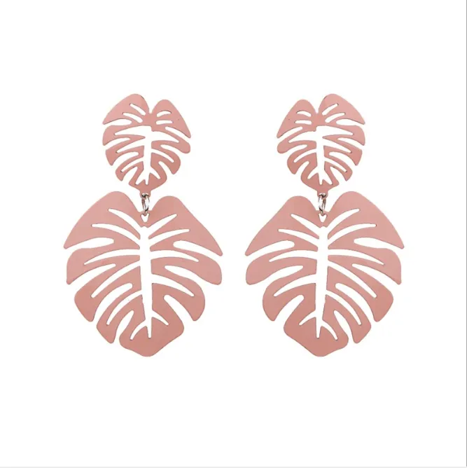 Candy-colored romantic openwork leaf-shaped exquisite fashion earrings