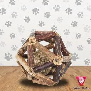 Cat Exquisite Ball