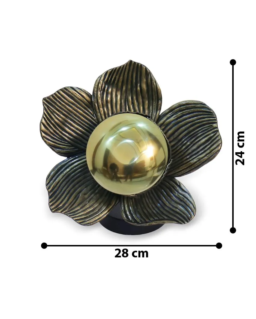 Celeste Flower Table Lamp | 11 x 9 inches