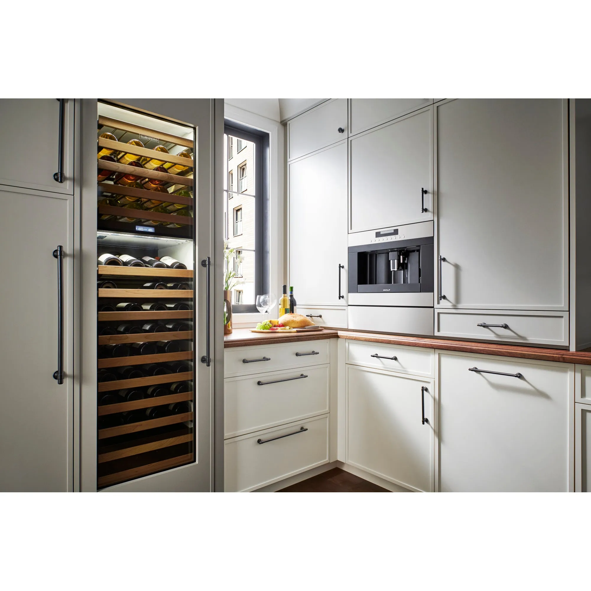 Ellis Appliance Pull