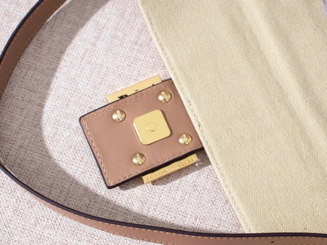 EN   Designer bags by Fendi 080