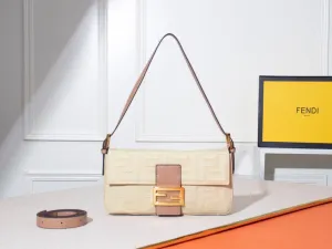 EN   Designer bags by Fendi 080