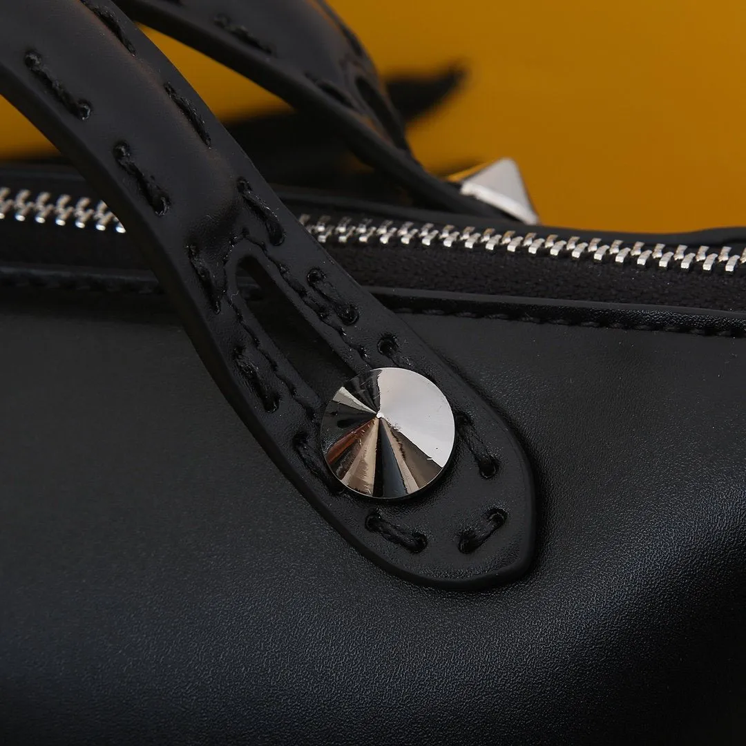 EN   Designer bags by Fendi 164