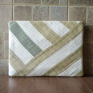 Geometric Stripe Elegance 15 Inches Laptop Sleeve | Minimalist Style