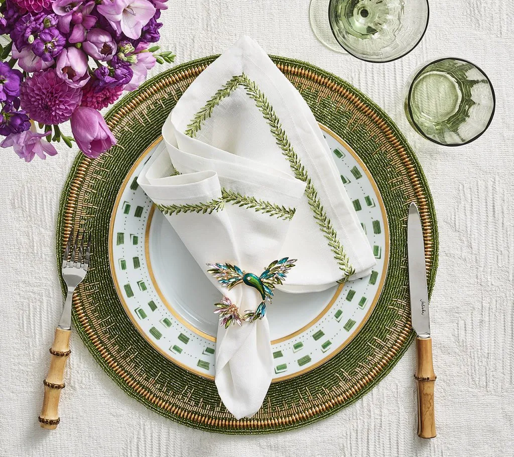 Hummingbird Napkin Ring in Multi, Set of 4 in a Gift Box