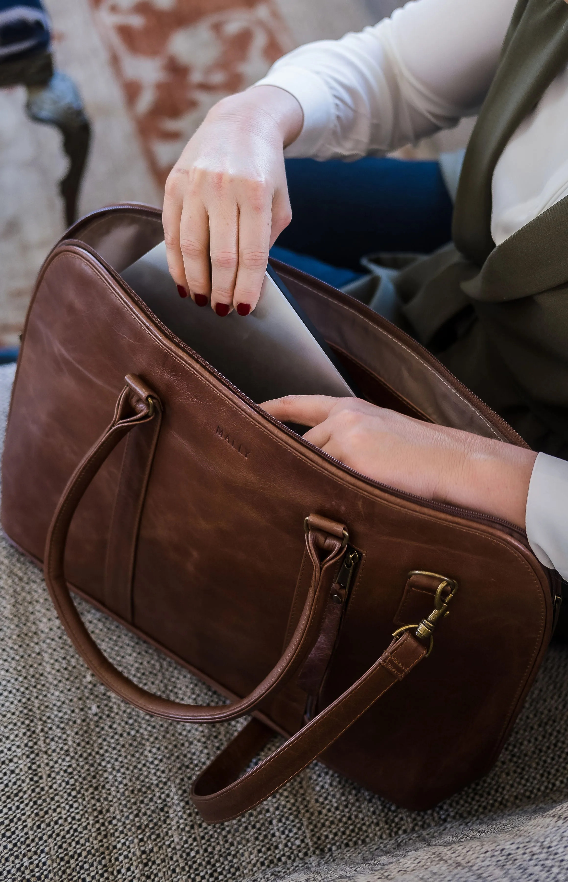 *LAST ONE* Ladies Laptop Bag in Brown