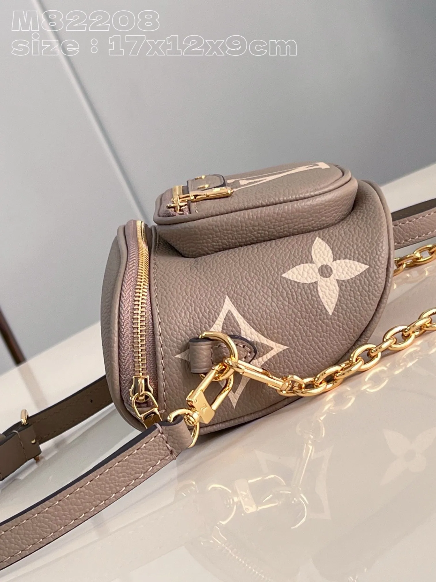 LB919 Mini Bumbag / 6.7 x 4.7 x 3.7 inches / HIGHEST QUALITY VERSION