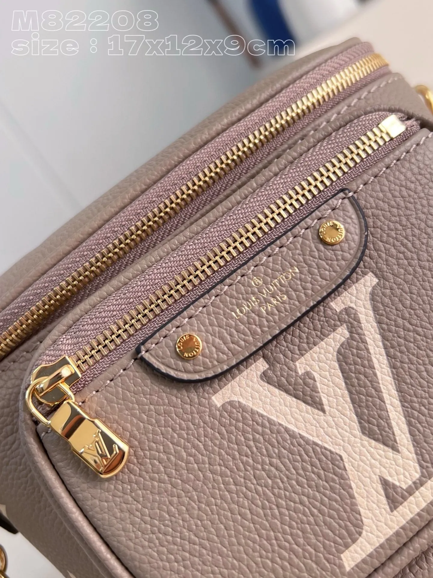 LB919 Mini Bumbag / 6.7 x 4.7 x 3.7 inches / HIGHEST QUALITY VERSION