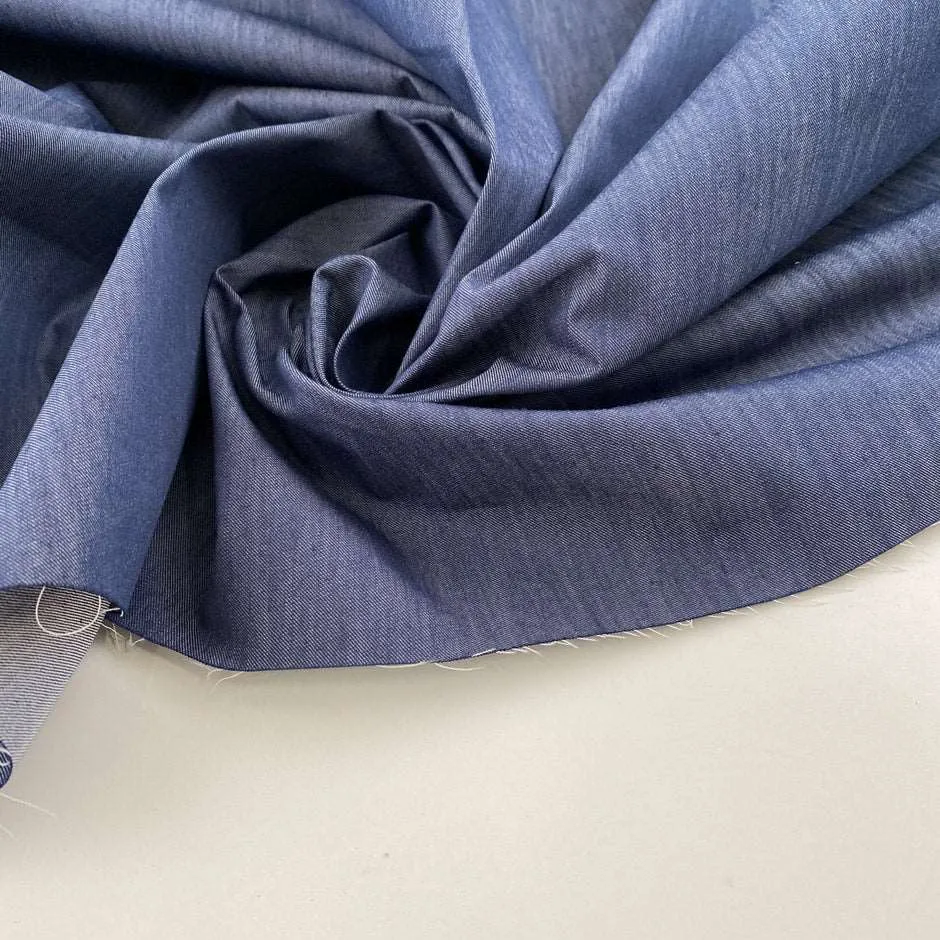 Light iridescent structured denim - Sample