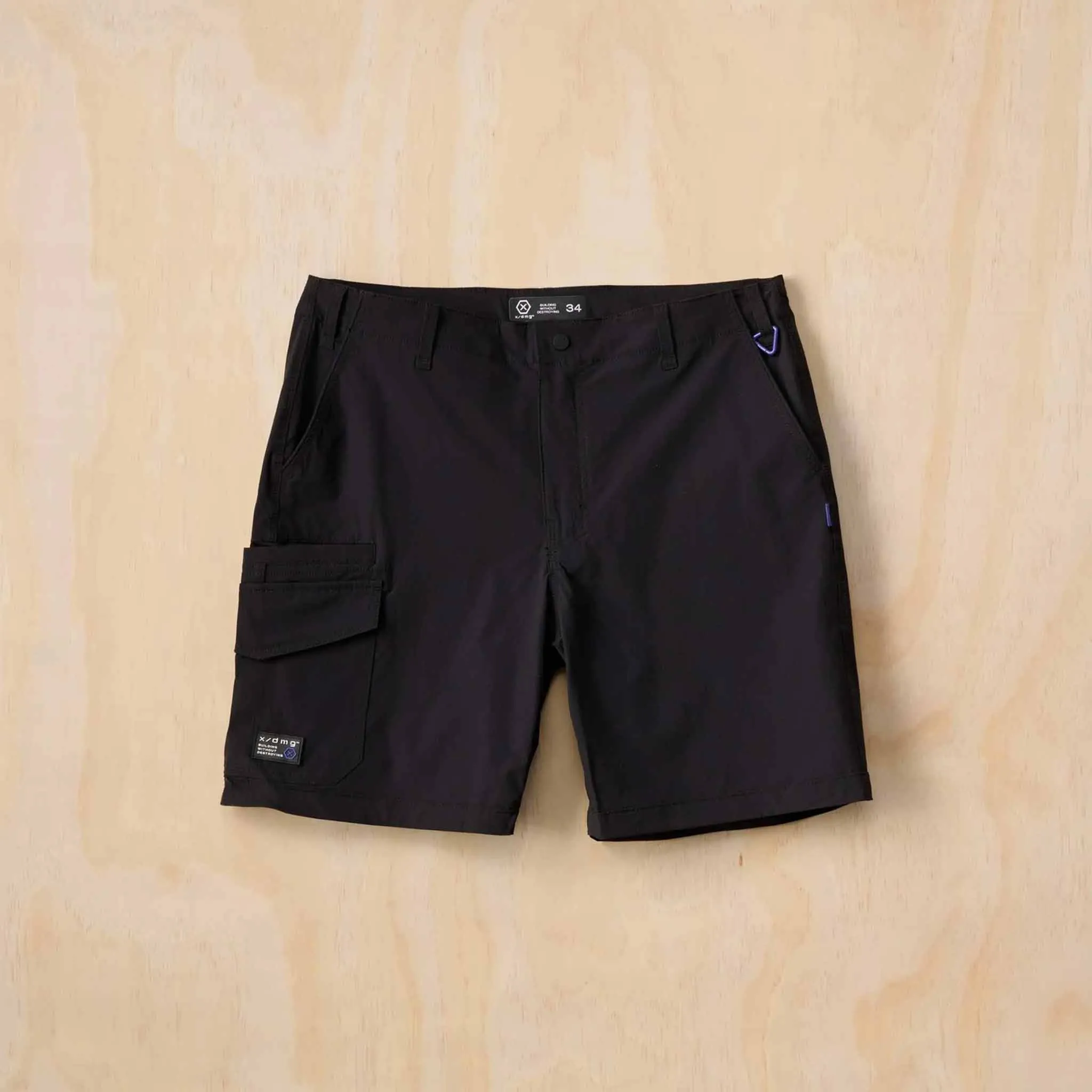 LIGHTWEIGHT NYLON SHORTS - X21