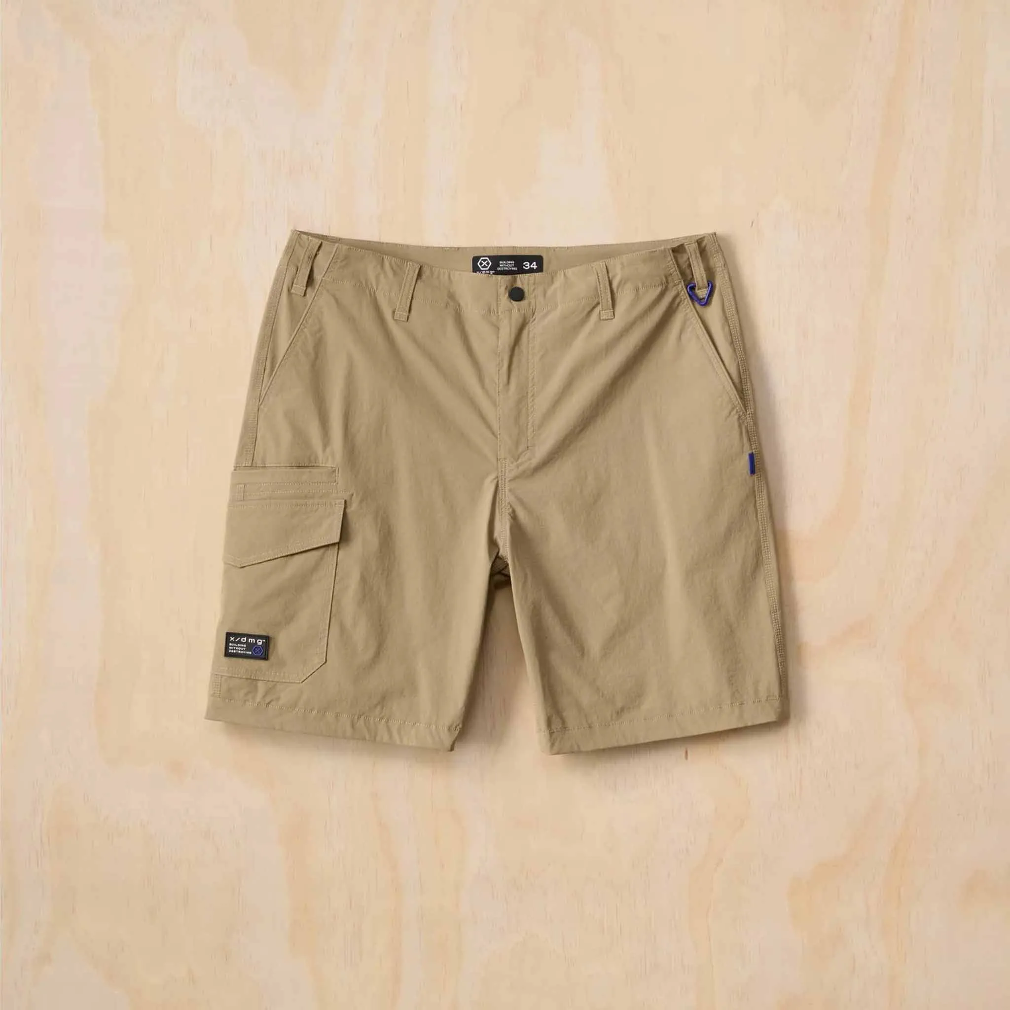 LIGHTWEIGHT NYLON SHORTS - X21