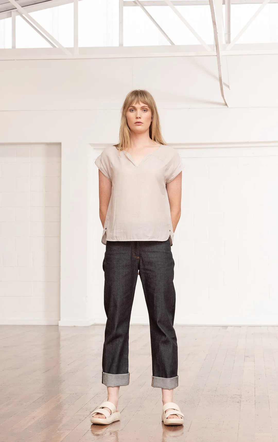 LIGHTWEIGHT ORGANIC COTTON TOP