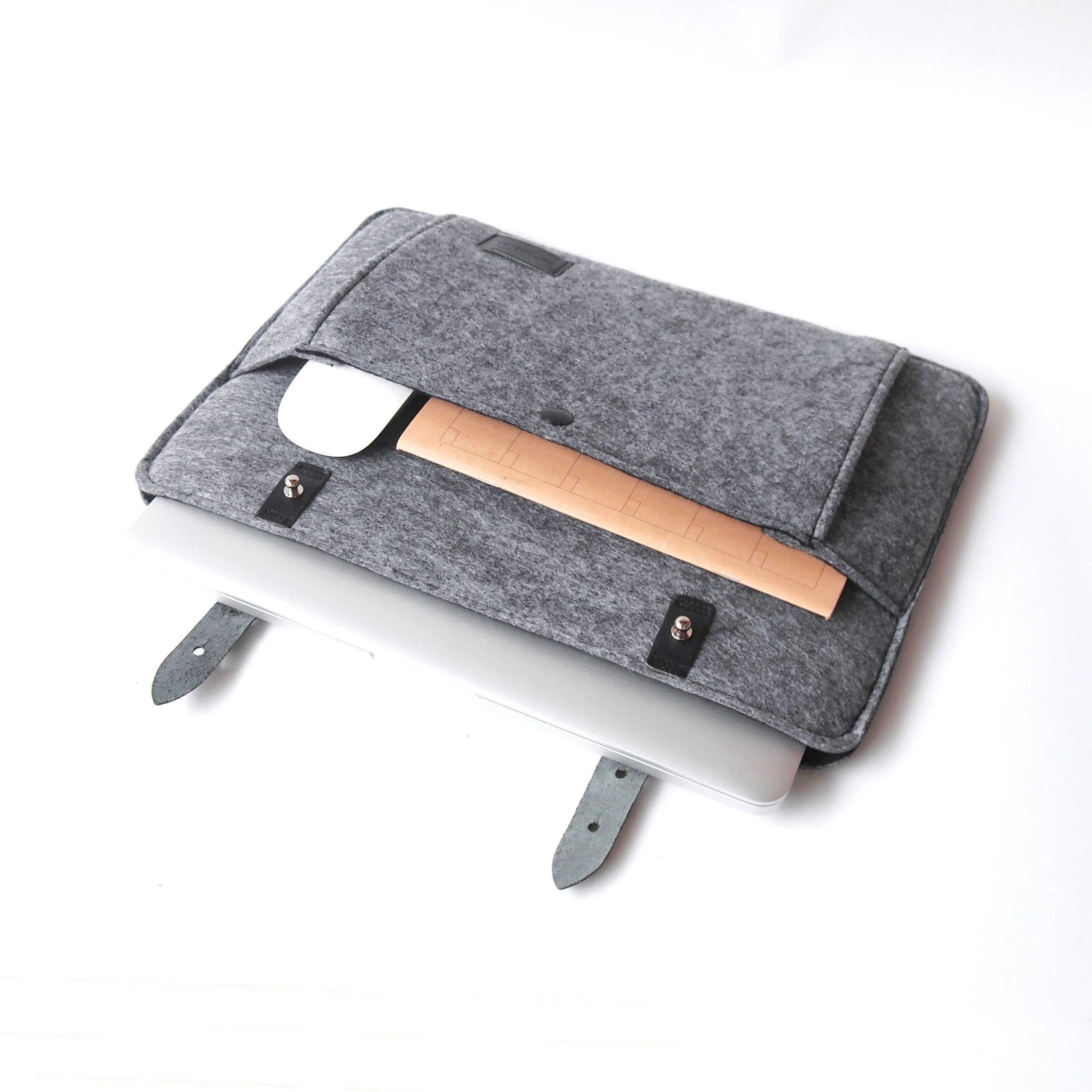 Mat Archer Unite Felt Laptop Case with Leather Detailing