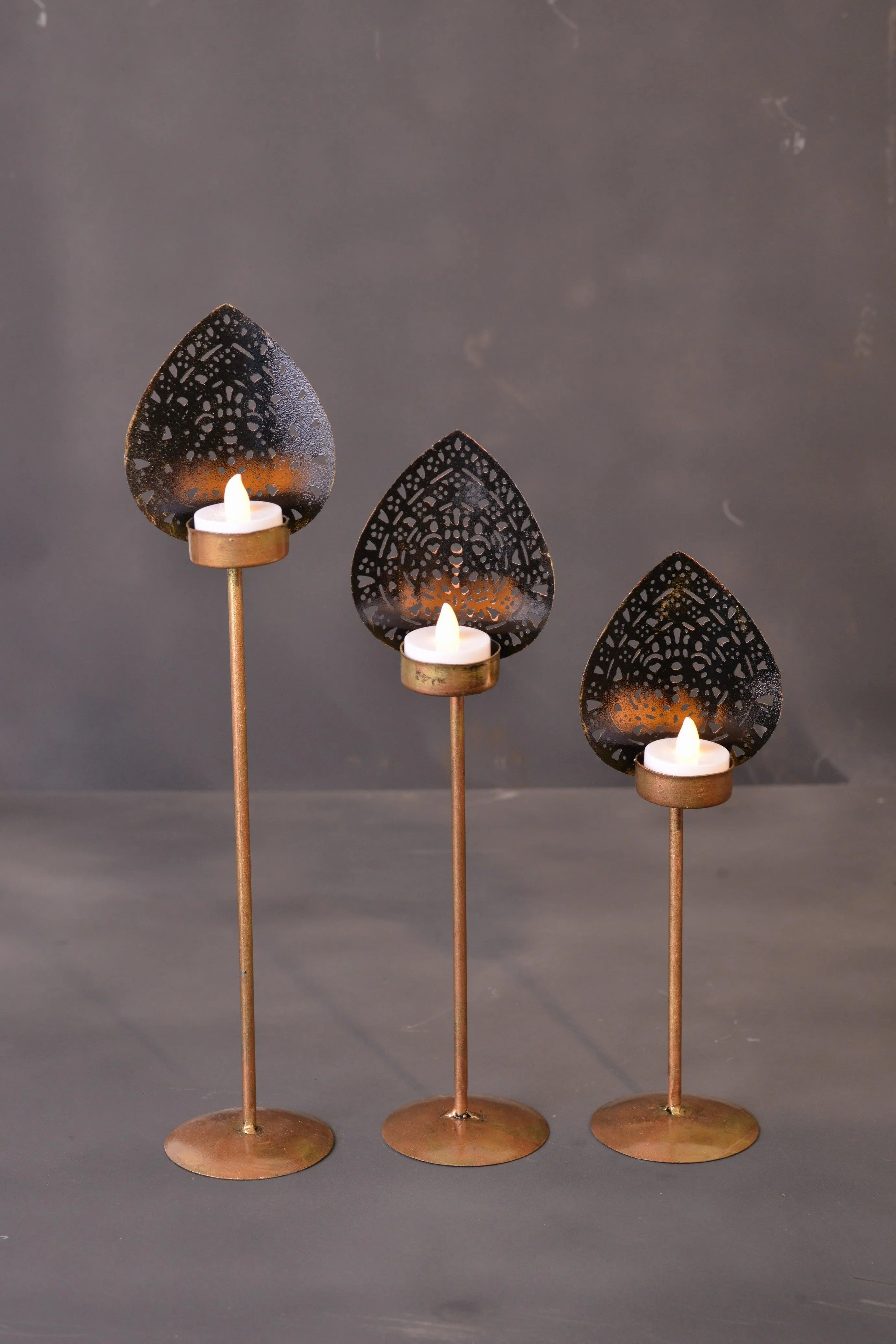 Metal Leaf Tea Light Holder Set of 3