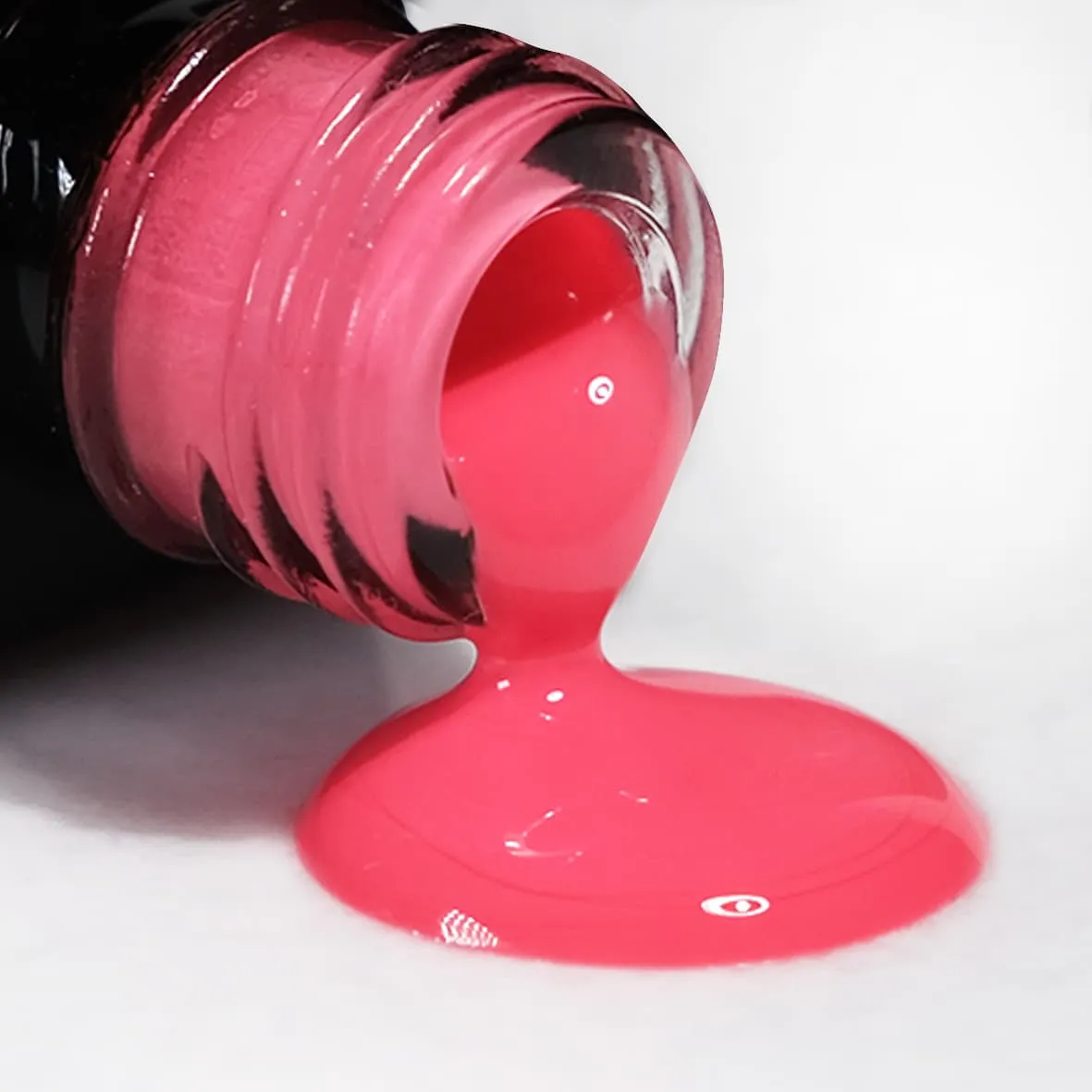 monge | Neon pink gel polish