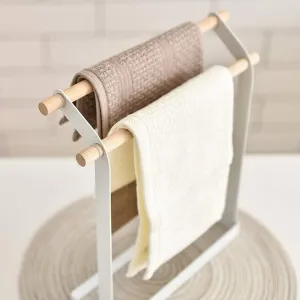 Oakney Towel Hanger