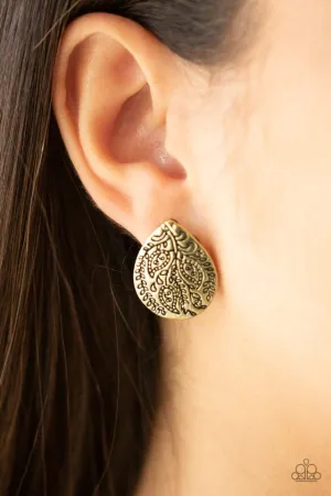 Paparazzi Earring ~ Seasonal Bliss - Brass