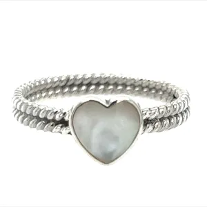 R606 White Heart Ring