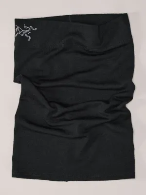 Rho Lightweight Wool Neckwarmer