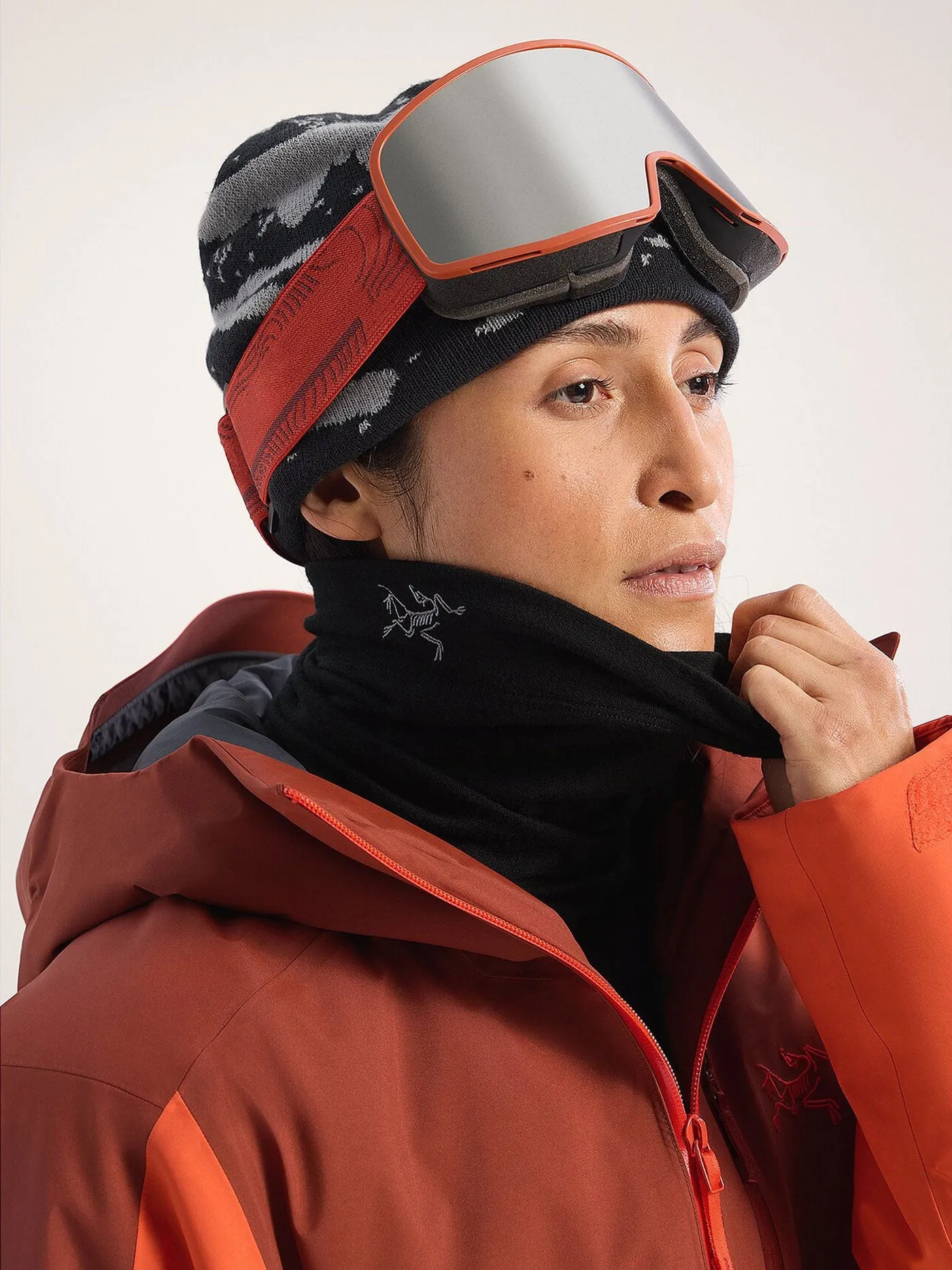 Rho Lightweight Wool Neckwarmer