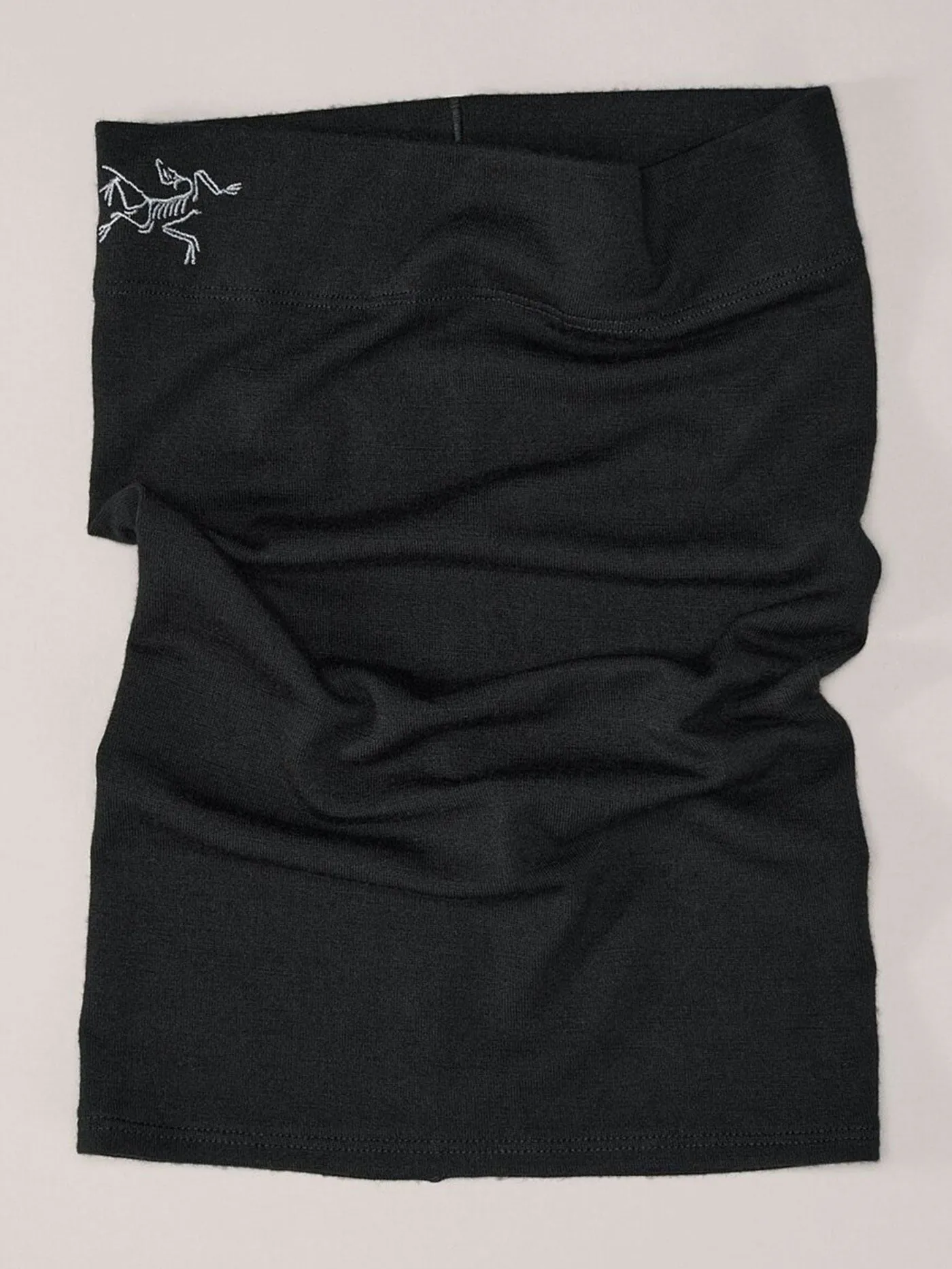 Rho Lightweight Wool Neckwarmer