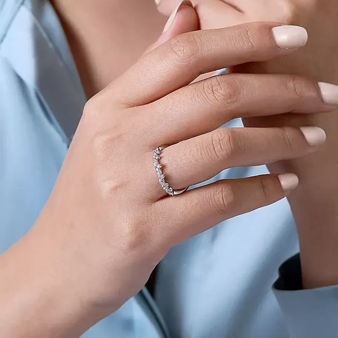 Round and Marquise Diamond Contour Band