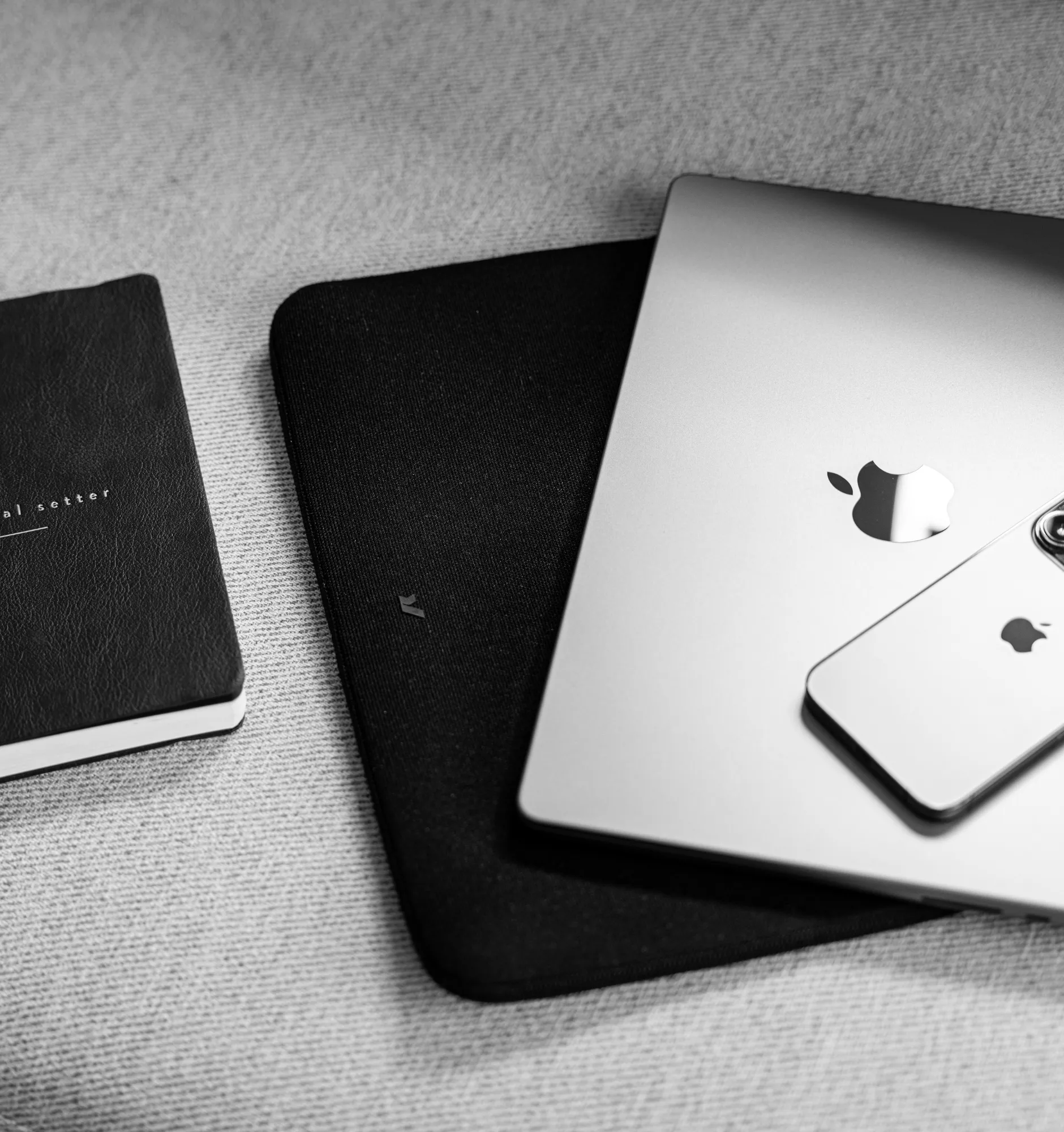 Rushfaster Laptop Sleeve For 16" MacBook Pro 2021