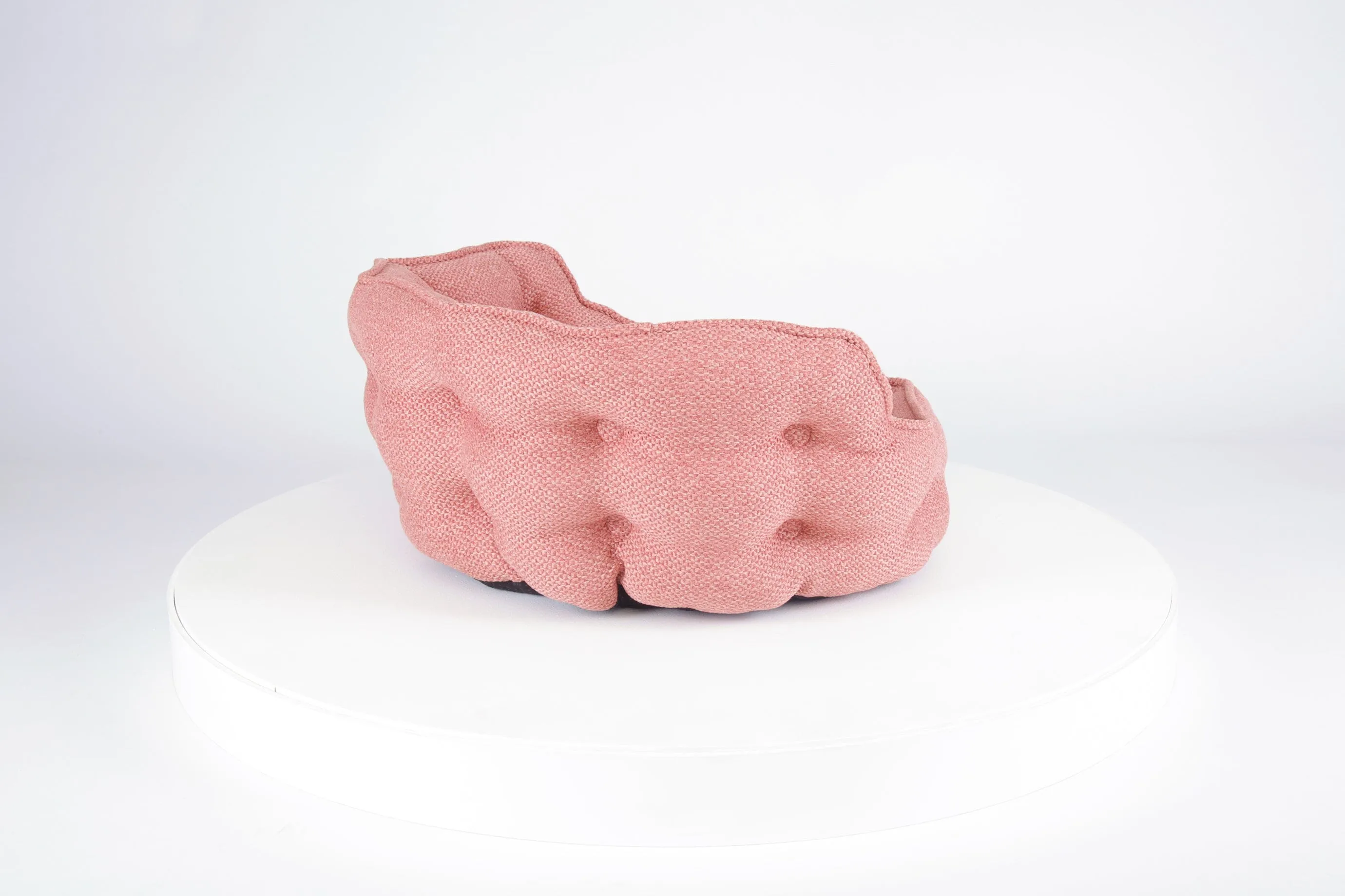 Seattle Cat Bed - Coral Pink