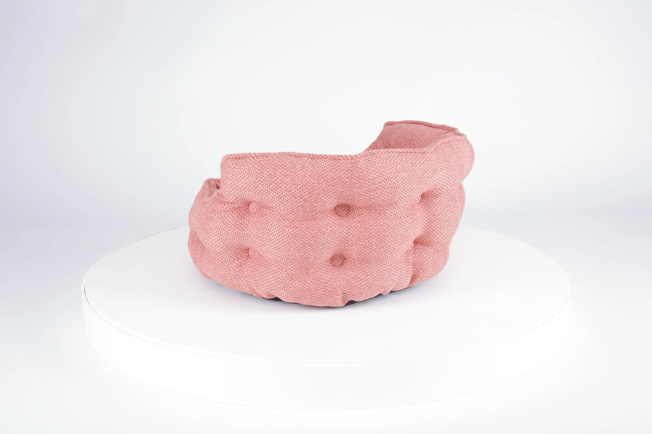 Seattle Cat Bed - Coral Pink