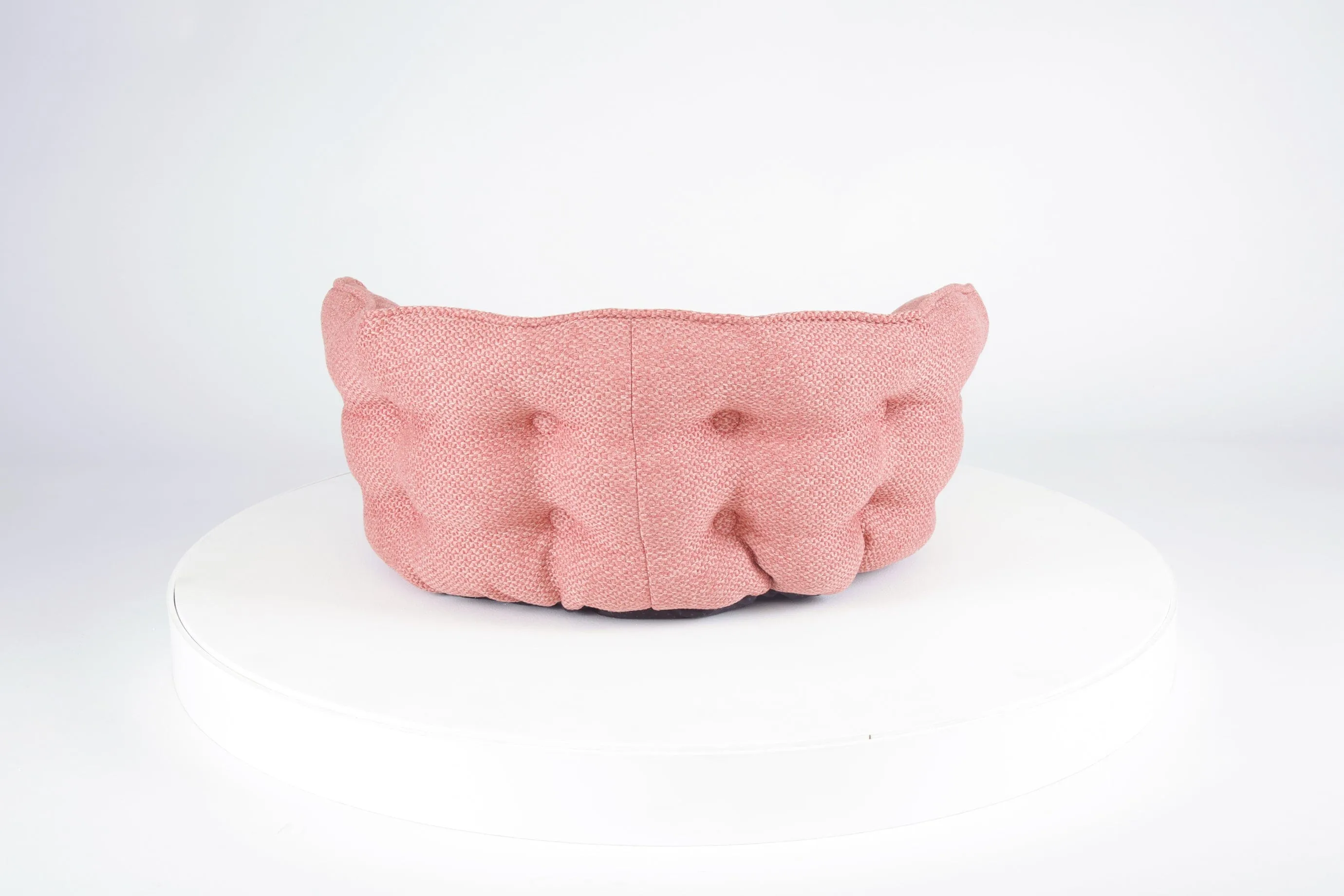 Seattle Cat Bed - Coral Pink