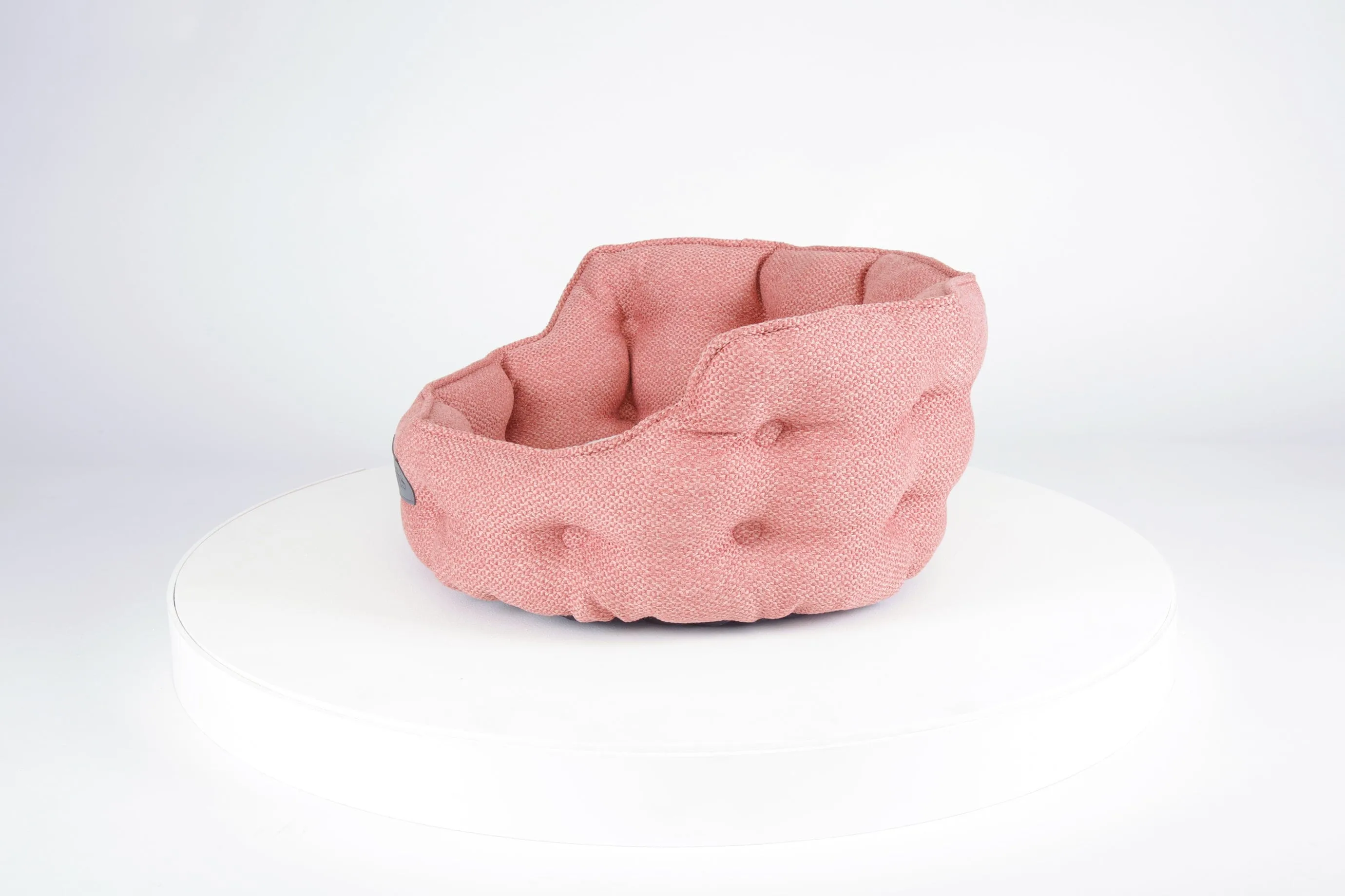 Seattle Cat Bed - Coral Pink