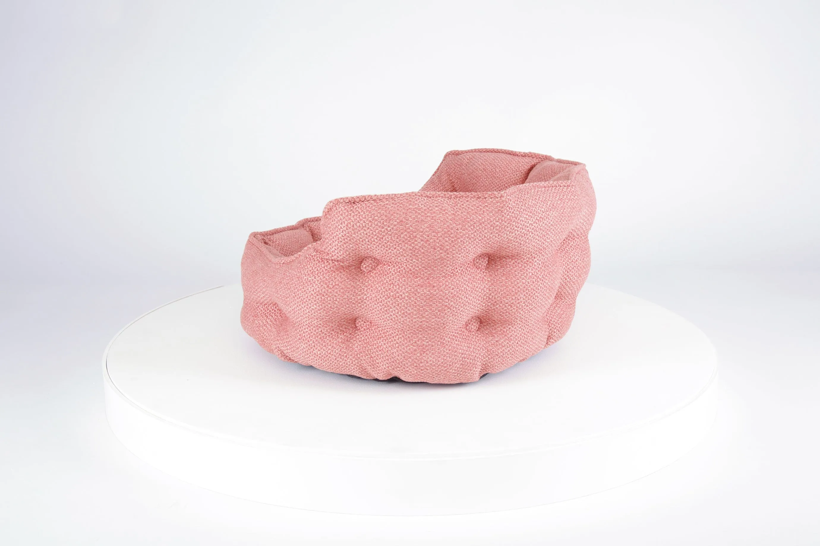 Seattle Cat Bed - Coral Pink