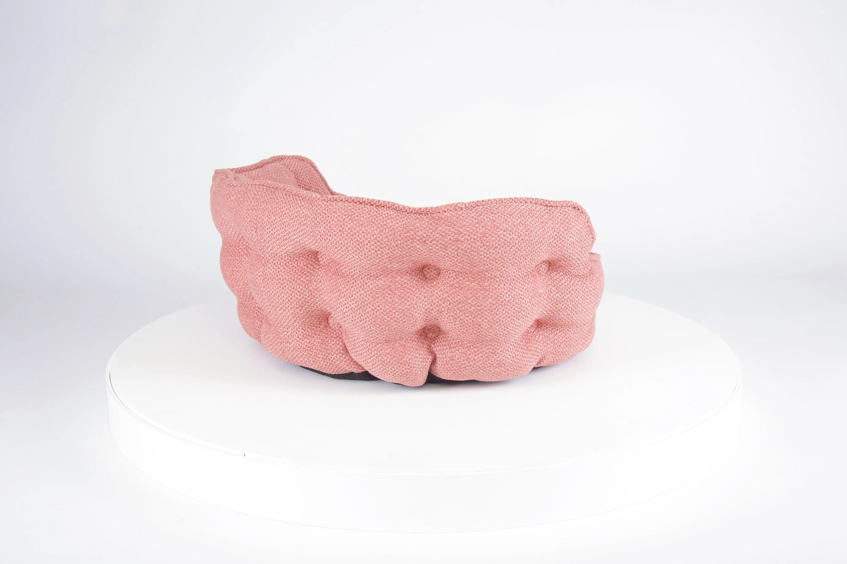 Seattle Cat Bed - Coral Pink