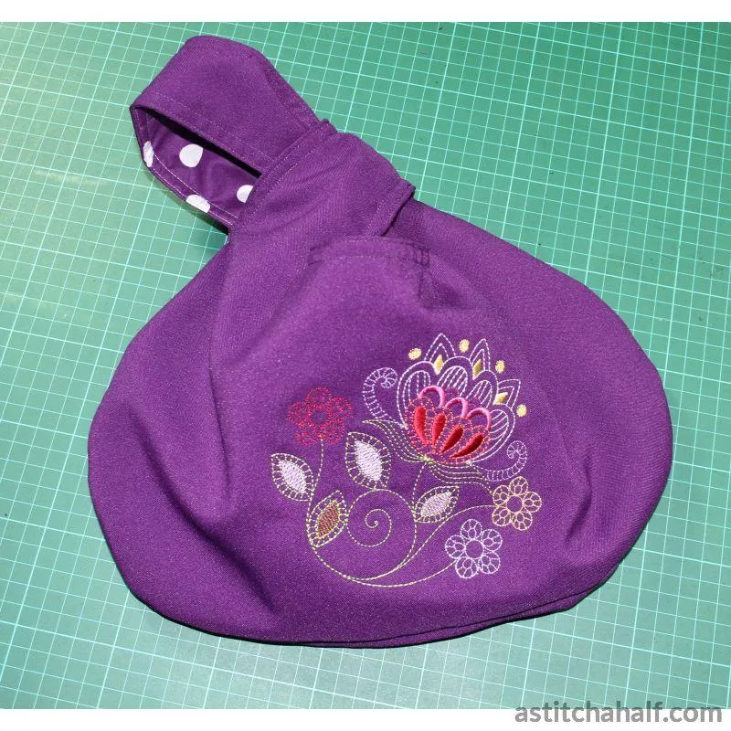 Sew Simple Reversible Knot-bag