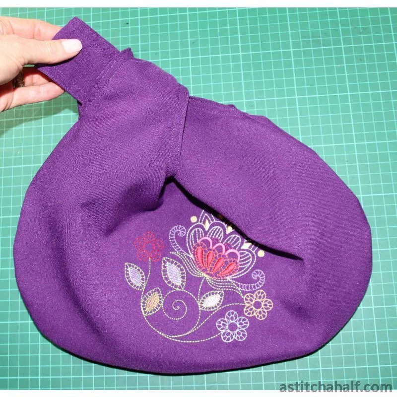 Sew Simple Reversible Knot-bag