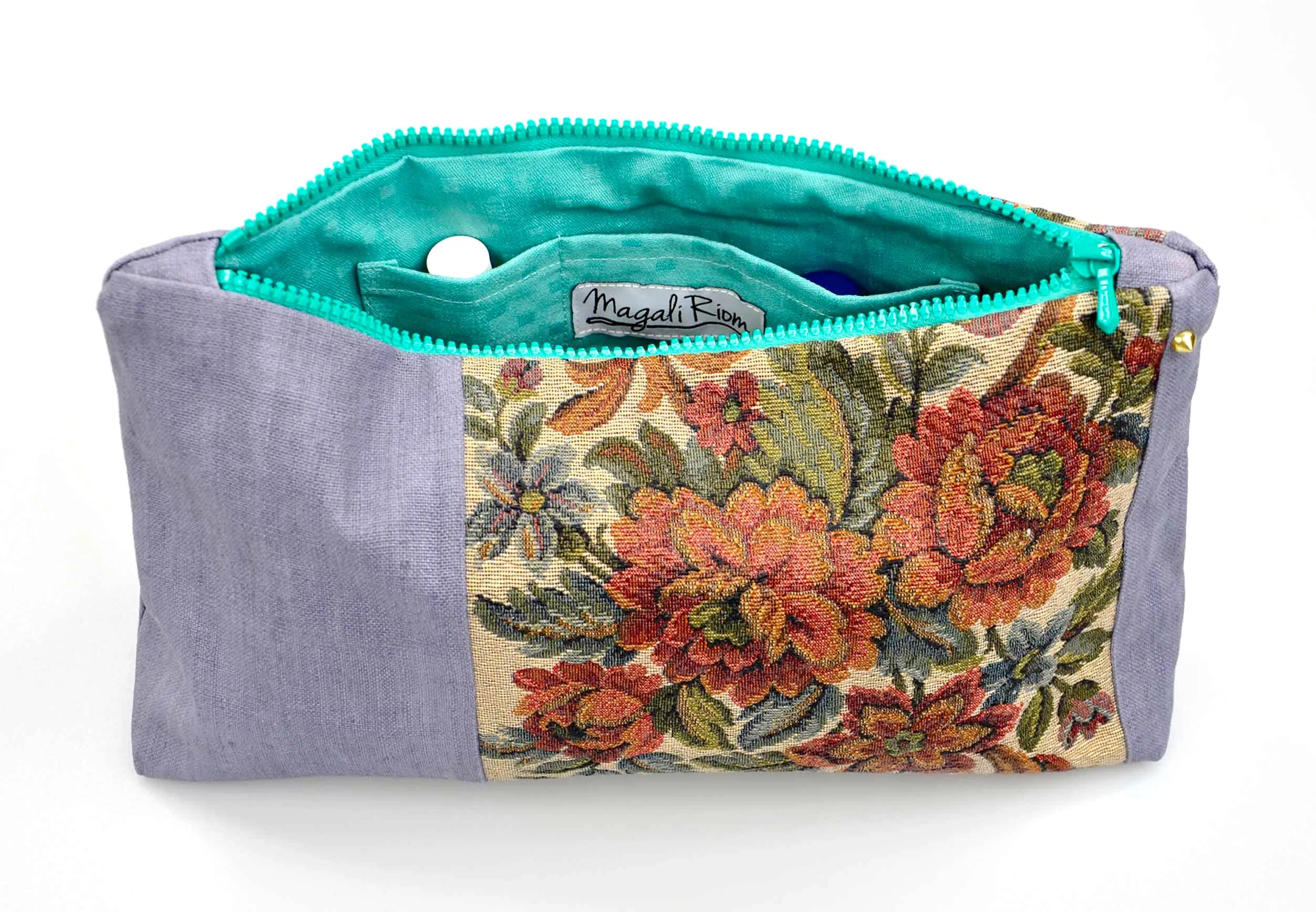 Toiletry Bag | Flowers in Bloom | Size 30