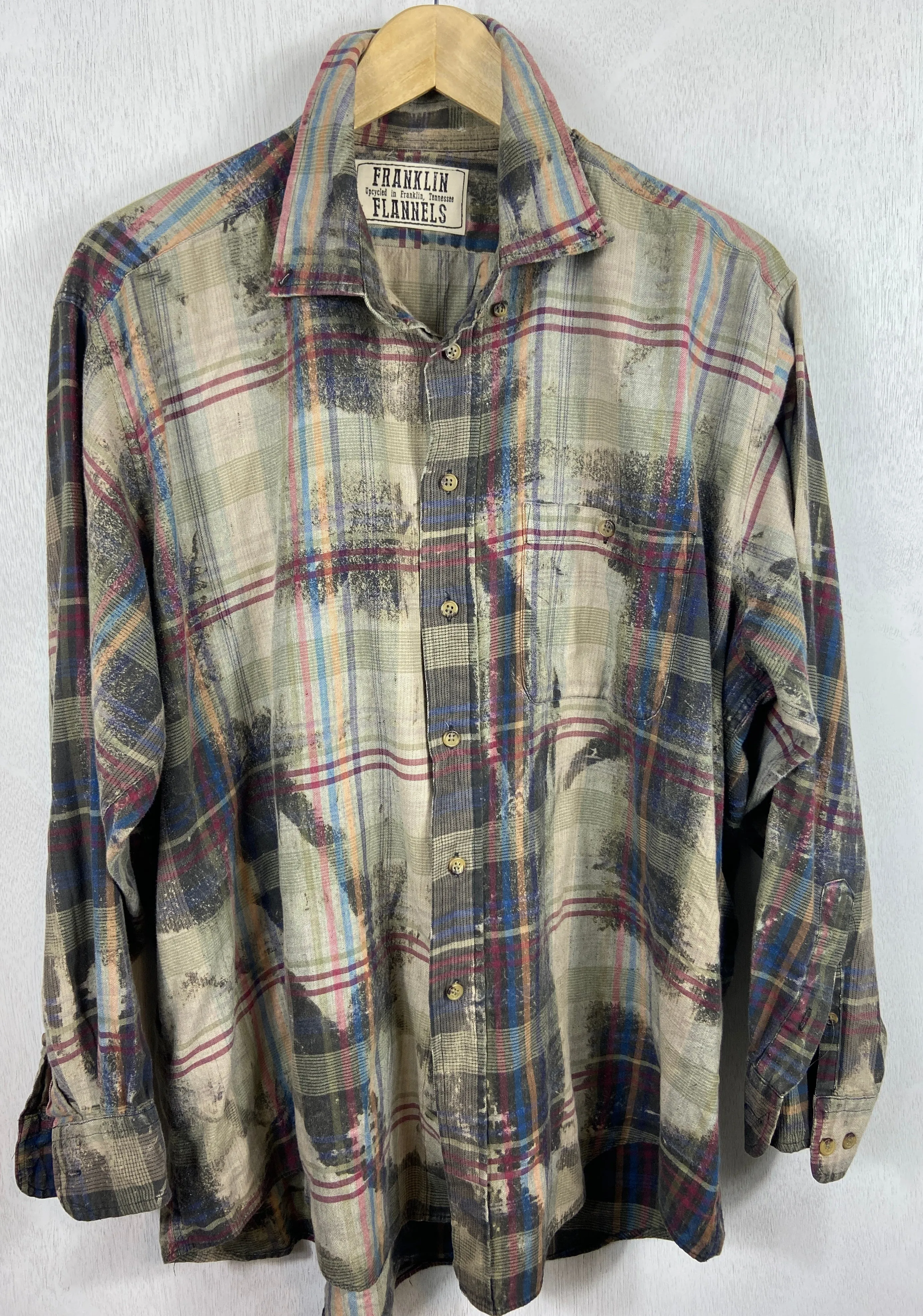 Vintage Taupe, Burgundy, and Blue Lightweight Cotton Size XL