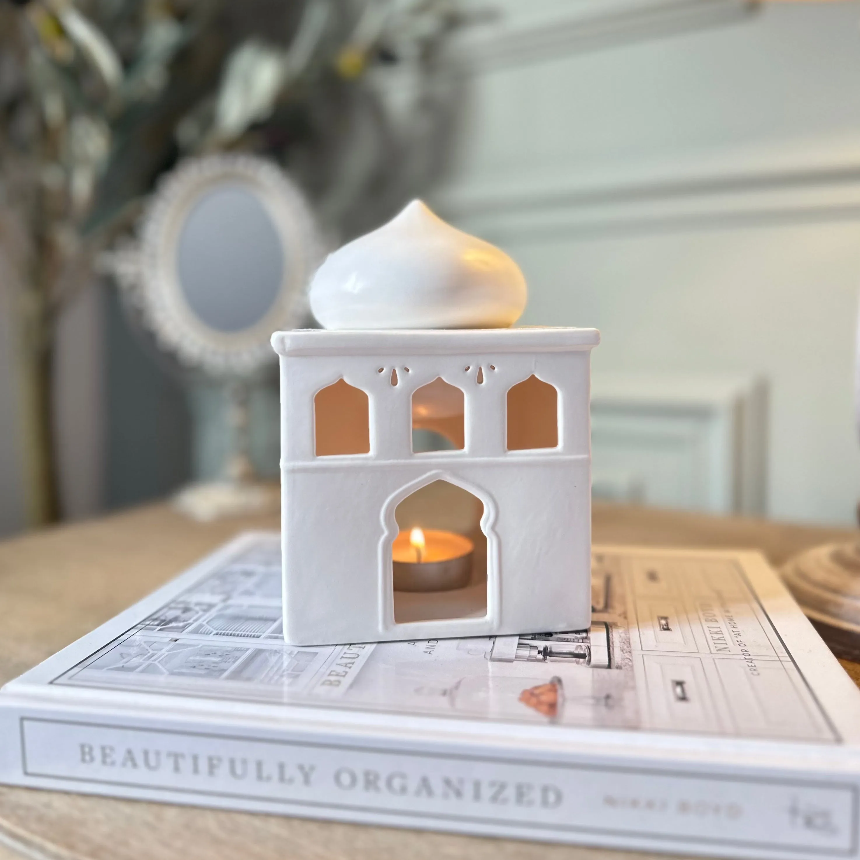 WHITE MOSQUE OIL/WAX/INCENSE BURNER